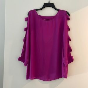 Purple top w cut out sleeves!
